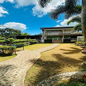 Oyo 1067 Villa Sofia At Silang